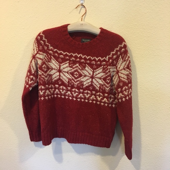 Abercrombie & Fitch Sweaters - NWT Abercrombie & Fitch red and white knit sweater Abercrombie & Fitch Sweaters - NWT Abercrombie & Fitch red and white knit sweater